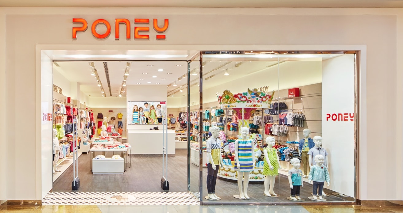 Poney – Mall Kelapa Gading 3