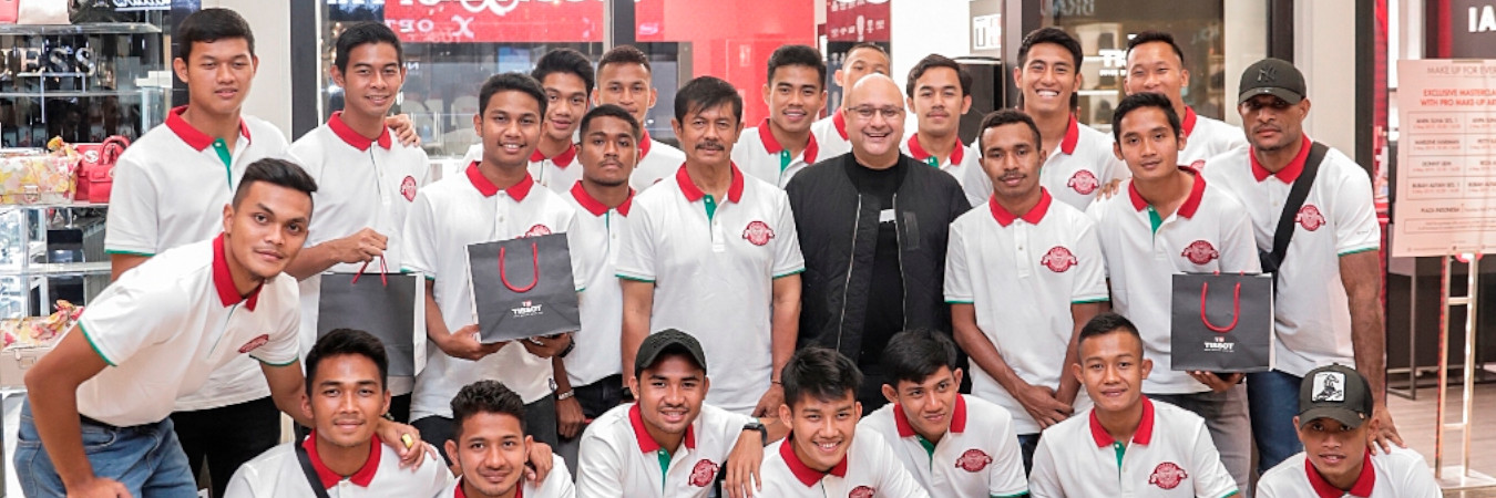INDONESIA NATIONAL U-22 FOOTBALL TEAM RECEIVED TISSOT WATCHES FOR WINNING 2019 AFF U-22 YOUTH CHAMPIONSHIP