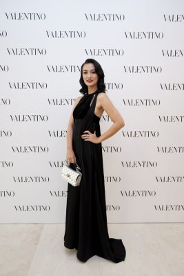 Valentino Boutique - Atiqah Hasiholan
